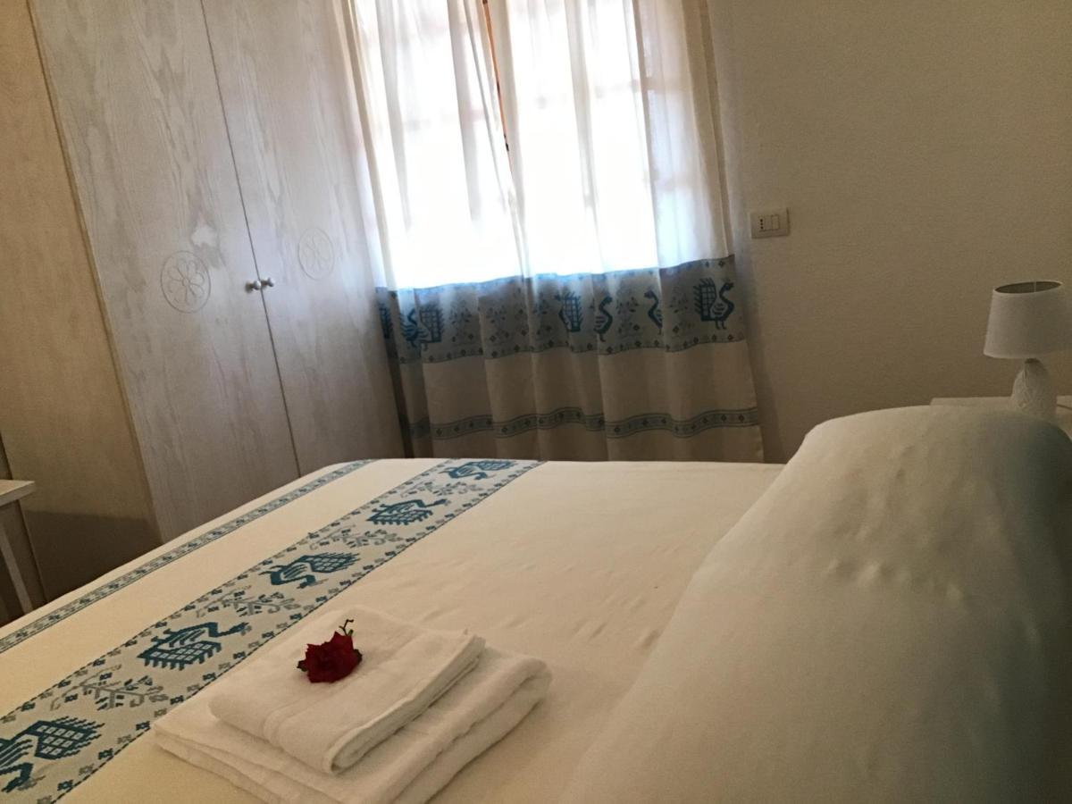 L'Asfodelo Bed & Breakfast La Maddalena  Eksteriør bilde
